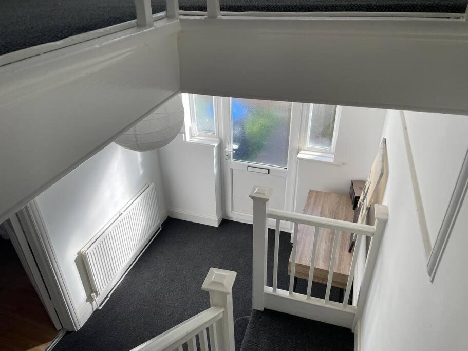 5 Bed 5Mins From Wembley Stadium Londres Exterior foto